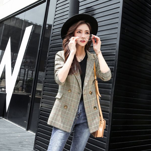 casual female autumn jackets 2020 korean loose women's check plaid blazers casual slim double breasted mid length suits, Black;brown
casual female autumn jackets 2020 korean loose women's check plaid blazers casual slim double breasted mid length suits, Black;brown