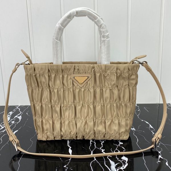 fashion nylon wrinkled shopping bag women handbag ladies tote bag wallet triangle sign pleated shoulder bag cross body bags ship
fashion nylon wrinkled shopping bag women handbag ladies tote bag wallet triangle sign pleated shoulder bag cross body bags ship