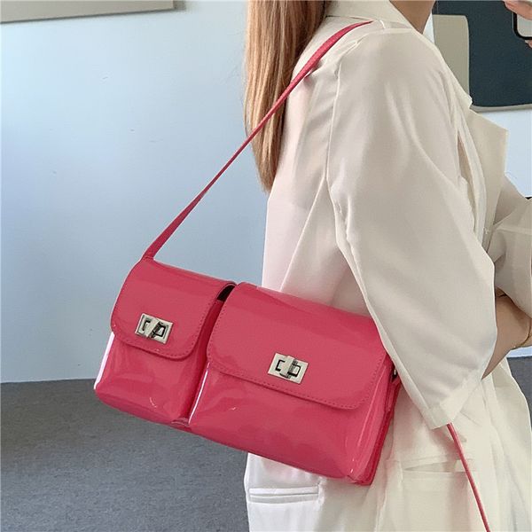 2020 summer new niche design armpit bag female patent leather wild shoulder messenger bags women purse and handbag
2020 summer new niche design armpit bag female patent leather wild shoulder messenger bags women purse and handbag