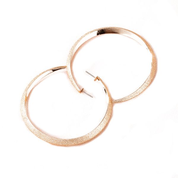 новый модный ins gold metallic минимализм минимализм хооп серьги корейской моды chic женщины партии ювелирных изделий серьги, Golden;silver
новый модный ins gold metallic минимализм минимализм хооп серьги корейской моды chic женщины партии ювелирных изделий серьги, Golden;silver
