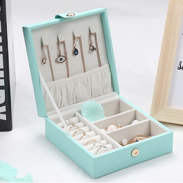 portable travel jewelry box packaging pu leather korean simple earrings ring jewellery display storage case organizer gift boxes, Pink;blue
portable travel jewelry box packaging pu leather korean simple earrings ring jewellery display storage case organizer gift boxes, Pink;blue