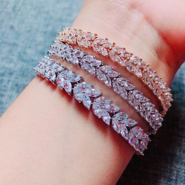 charm bracelets luxurious zircon elements leaf austrian crystal bracelet white gold-color for women wedding jewelry s0764, Golden;silver
charm bracelets luxurious zircon elements leaf austrian crystal bracelet white gold-color for women wedding jewelry s0764, Golden;silver