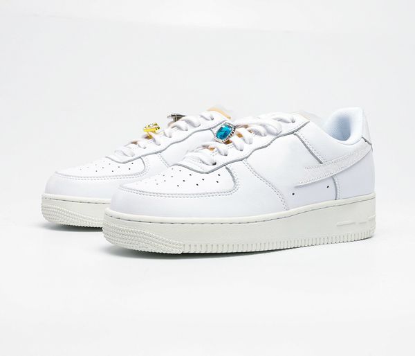 civilist women af 1 one 1 cork sports shoes lx gemstone wedding shoes sneakers comes with three big gems
civilist women af 1 one 1 cork sports shoes lx gemstone wedding shoes sneakers comes with three big gems