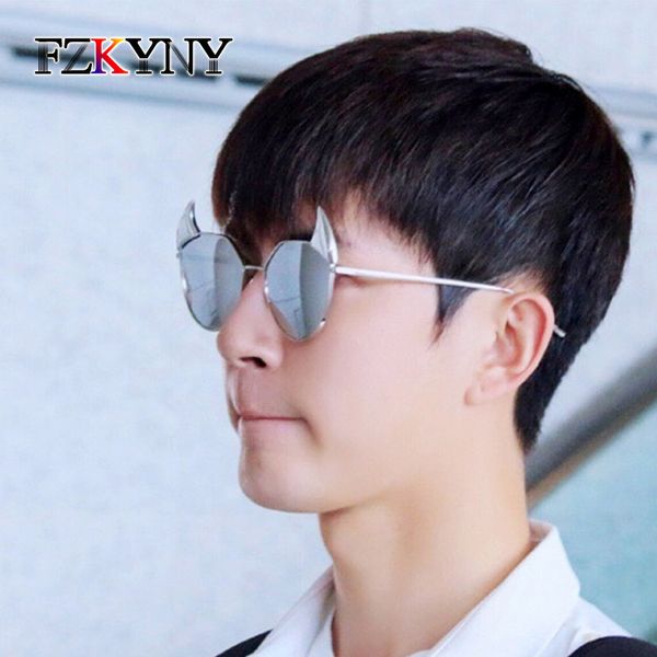 fzkyny fashion personality ox horn modeling sunglasses women candy color lens sun glasses men party demonic clear lens goggles, White;black
fzkyny fashion personality ox horn modeling sunglasses women candy color lens sun glasses men party demonic clear lens goggles, White;black