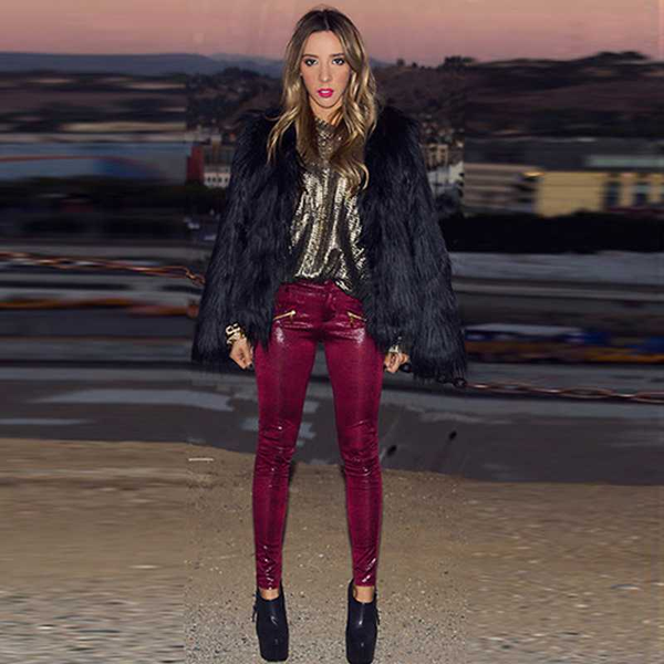 women's fur & faux autumn 2021 winter peacock feathers fashion women short full elegant o neck thick warm streetwear coats jacket, Black
women's fur & faux autumn 2021 winter peacock feathers fashion women short full elegant o neck thick warm streetwear coats jacket, Black