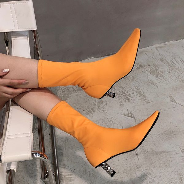 2020 ins luxury women pointed toe low heels sock boots elastic stretch fabric ankle boots crystal high heels orange shoes, Black
2020 ins luxury women pointed toe low heels sock boots elastic stretch fabric ankle boots crystal high heels orange shoes, Black