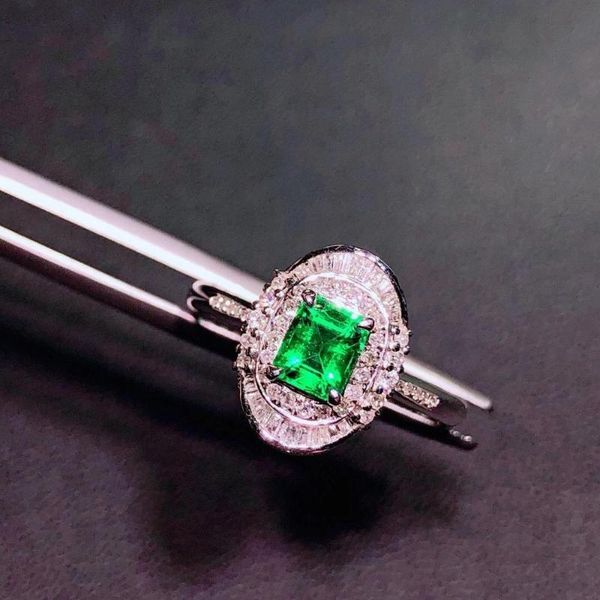 h901 emerald ring 0.72ct pure 18 k gold jewelry nature green emerald diamond female rings for women fine ring, Golden;silver
h901 emerald ring 0.72ct pure 18 k gold jewelry nature green emerald diamond female rings for women fine ring, Golden;silver