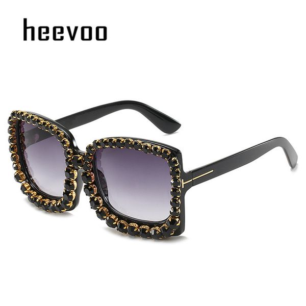 vintage diamond sunglasses women new luxury women oval square crystal glasses fashion gradient eyewear uv400 gafas de sol mujer, White;black
vintage diamond sunglasses women new luxury women oval square crystal glasses fashion gradient eyewear uv400 gafas de sol mujer, White;black