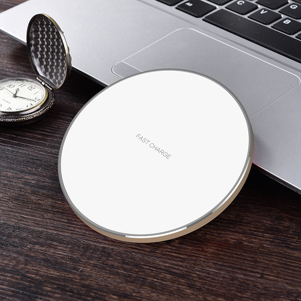 10w 7.5w fast wireless charger for samsung s8 s9 quick charging pad phone wireless charger
10w 7.5w fast wireless charger for samsung s8 s9 quick charging pad phone wireless charger