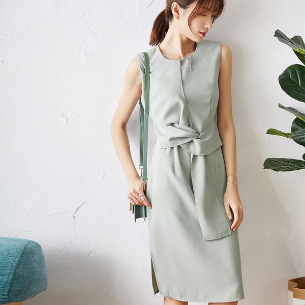 new slim dress sleeveless professional simple medium tank women s dress in spring and summer 2020 ol, White;black
new slim dress sleeveless professional simple medium tank women s dress in spring and summer 2020 ol, White;black
