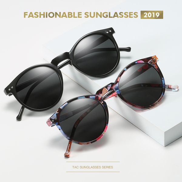 classic polarized sunglasses men women driving round frame sun glasses retro male female goggle uv400 shades oculos gafas de sol, White;black
classic polarized sunglasses men women driving round frame sun glasses retro male female goggle uv400 shades oculos gafas de sol, White;black
