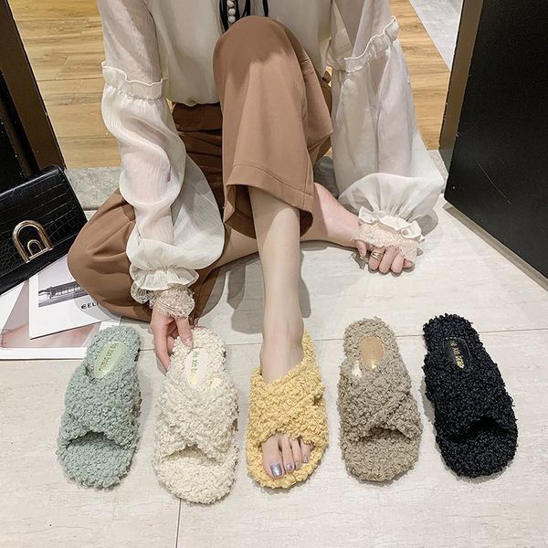 large size woolen slippers for women 2020 new korean cross flat-soled lamb wool outdoor slippers dhl, Black
large size woolen slippers for women 2020 new korean cross flat-soled lamb wool outdoor slippers dhl, Black
