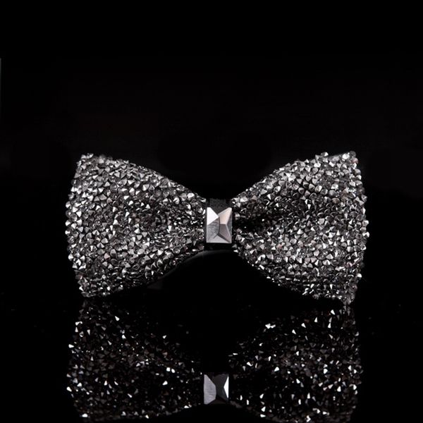 2020 men's noble diamond designers brand butterfly bowties shiny romantic wedding groom bow tie for men gold grey, Black;gray
2020 men's noble diamond designers brand butterfly bowties shiny romantic wedding groom bow tie for men gold grey, Black;gray