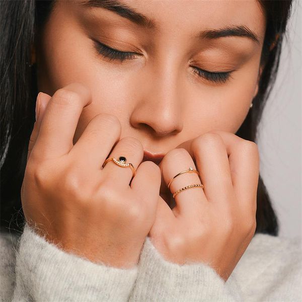 JuneRain Brand Genuine 925 Sterling Silver Rings for Women Round Zirconia Crystal Rings Finger Jewelry Thin Dainty Wedding Rings Anillos
JuneRain Brand Genuine 925 Sterling Silver Rings for Women Round Zirconia Crystal Rings Finger Jewelry Thin Dainty Wedding Rings Anillos