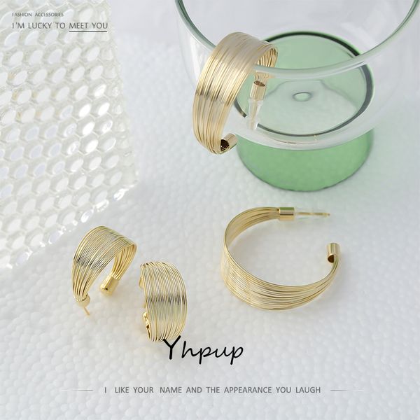 stud yhpup statement copper wire metal big/small earrings for women gold color geometric simple aretes de mujer gift, Golden;silver
stud yhpup statement copper wire metal big/small earrings for women gold color geometric simple aretes de mujer gift, Golden;silver