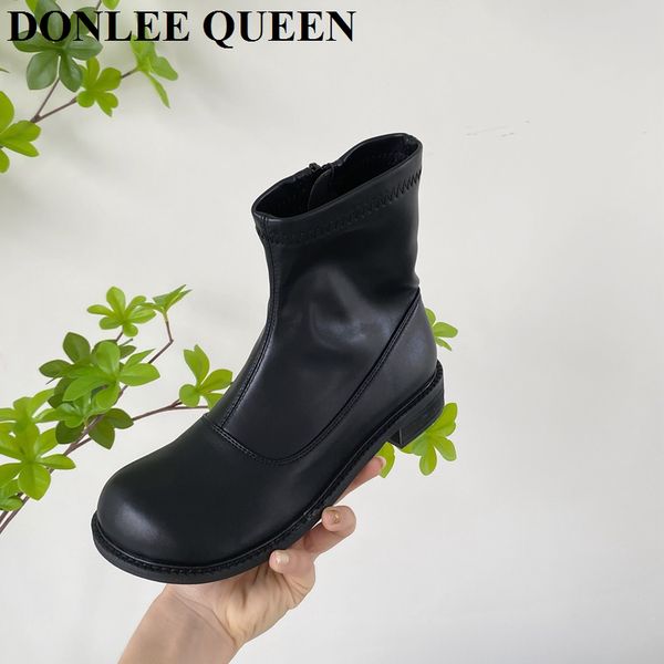 fashion brand ankle boots women flat round toe short boots slip on female casual british style shoes ladies elegant mujer, Black
fashion brand ankle boots women flat round toe short boots slip on female casual british style shoes ladies elegant mujer, Black