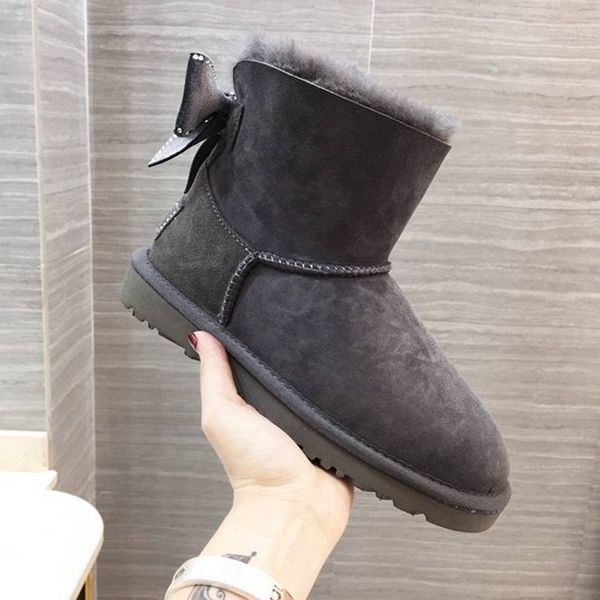 2020 new wgg winter boots australia classic knee black grey shoes chestnut navy thick cotto leather boots womens snow boots
2020 new wgg winter boots australia classic knee black grey shoes chestnut navy thick cotto leather boots womens snow boots