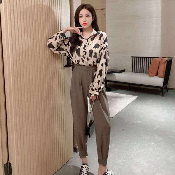 2020 autumn new long-sleeved shirt tightsleggings fashionable casual two-piece suit 2020 autumn new long-sleeved shirt tight pants tight, Gray
2020 autumn new long-sleeved shirt tightsleggings fashionable casual two-piece suit 2020 autumn new long-sleeved shirt tight pants tight, Gray