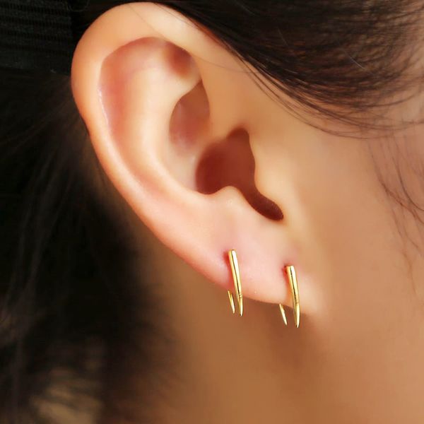 2020 minimal 925 sterling silver bar earring ear wire gold color polished simple delicate design girl women lovely ear jewelry, Golden;silver
2020 minimal 925 sterling silver bar earring ear wire gold color polished simple delicate design girl women lovely ear jewelry, Golden;silver
