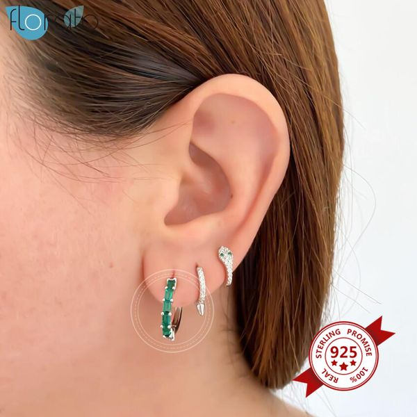 hoop & huggie 925 sterling silver black/green/purple/white crystal huggies hoops earrings for women charming cz thin jewelry, Golden;silver
hoop & huggie 925 sterling silver black/green/purple/white crystal huggies hoops earrings for women charming cz thin jewelry, Golden;silver