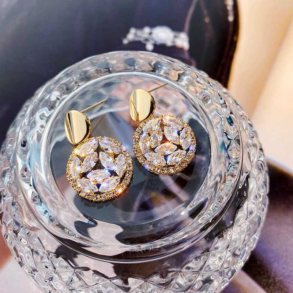 high-end luxury round ear stud long earrings elegant korean internet celebrity fashion ear stud female, Golden;silver
high-end luxury round ear stud long earrings elegant korean internet celebrity fashion ear stud female, Golden;silver