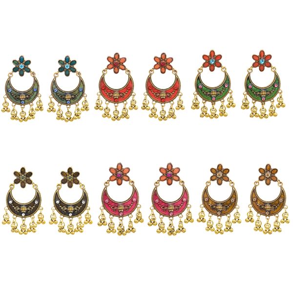 dangle & chandelier vintage engraved flower tassel earrings with diamonds european and american fashion jewellery., Silver
dangle & chandelier vintage engraved flower tassel earrings with diamonds european and american fashion jewellery., Silver