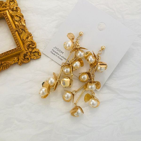 aensoa gold color metal pearl flowers long drop dangle earrings korean design statement earrings shiny party wedding jewelry, Silver
aensoa gold color metal pearl flowers long drop dangle earrings korean design statement earrings shiny party wedding jewelry, Silver