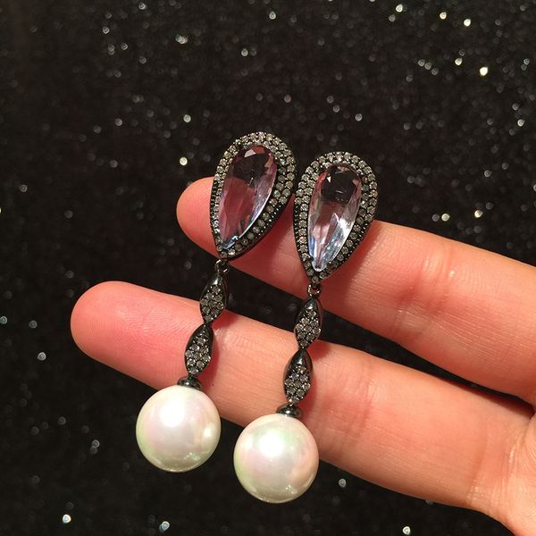bilincolor gun-black water-drop tassel insert zircon with big white pearl earrings earrings for women weeding party and gift, Silver
bilincolor gun-black water-drop tassel insert zircon with big white pearl earrings earrings for women weeding party and gift, Silver