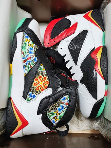 новый 7 jumpman vii gc china dragon metallic gold вышитые мужчины баскетбол обувь 7s китайский традиционный красочный тренер женщины спорт s, White;red
новый 7 jumpman vii gc china dragon metallic gold вышитые мужчины баскетбол обувь 7s китайский традиционный красочный тренер женщины спорт s, White;red