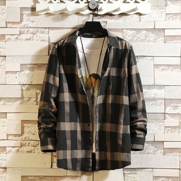 casual spring autumn plaid shirt men long sleeve 2020 japan style loose streetwear plus size -5xl clothes, White;black
casual spring autumn plaid shirt men long sleeve 2020 japan style loose streetwear plus size -5xl clothes, White;black