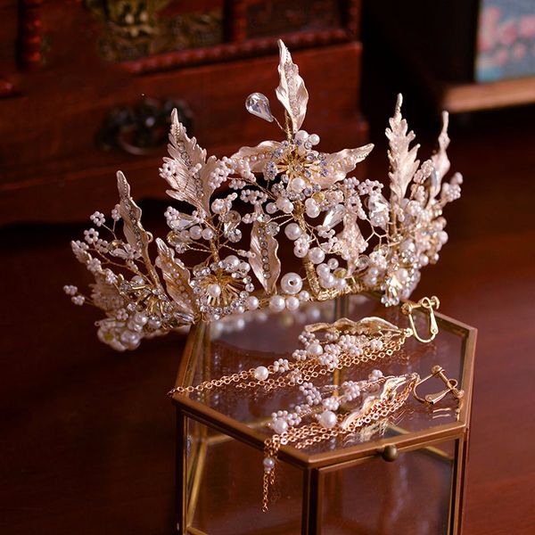 trendy leaves tiara with earrings wedding bridal crown hair accessories for women pearl headband fashion headband for girl gift, Golden;silver
trendy leaves tiara with earrings wedding bridal crown hair accessories for women pearl headband fashion headband for girl gift, Golden;silver