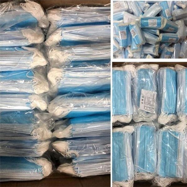 comfortable plenty stock disposable selling face mask 3-layer masks with earloops for salon, home use wholesale1
comfortable plenty stock disposable selling face mask 3-layer masks with earloops for salon, home use wholesale1