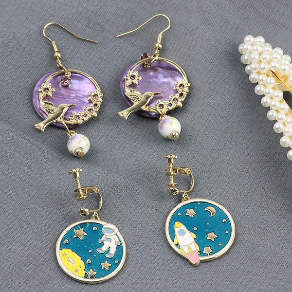 timlee e045 contracted earth astronaut rocket flower star moon rhinestone alloy drop earring beautiful jewelry wholesale, Silver
timlee e045 contracted earth astronaut rocket flower star moon rhinestone alloy drop earring beautiful jewelry wholesale, Silver