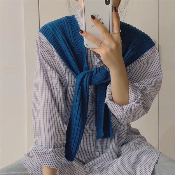 korean winter women outdoor shawl cape knitted wool shoulder scarf girls outerwear sweater, Blue;gray 
korean winter women outdoor shawl cape knitted wool shoulder scarf girls outerwear sweater, Blue;gray