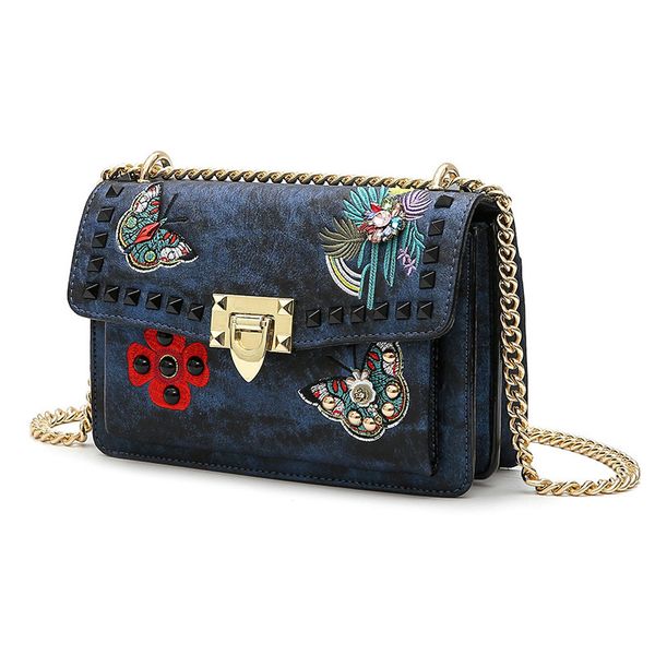 bags for women new wave korean version of the wild cross-body embroidery rivet bag mini chain shoulder small square bag torebka
bags for women new wave korean version of the wild cross-body embroidery rivet bag mini chain shoulder small square bag torebka