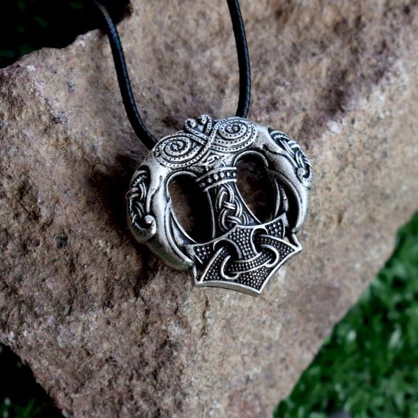 sanlan thor hammer mjolnir necklace viking amulet hammer scandinavian pendant norse jewelry, Silver
sanlan thor hammer mjolnir necklace viking amulet hammer scandinavian pendant norse jewelry, Silver
