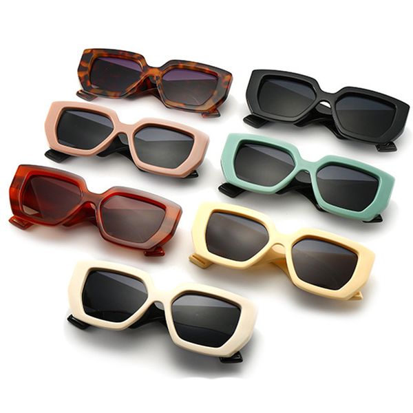 mens designers sunglasses square sunglasses women men famous big frame gradient sun glasses for female uv400 new, White;black
mens designers sunglasses square sunglasses women men famous big frame gradient sun glasses for female uv400 new, White;black