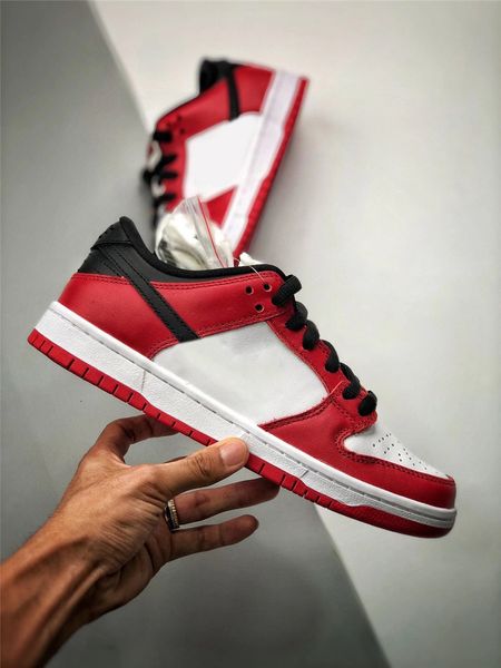 нового аутентичного sb dunk pro low чикаго varsity красных кроссовки мужчины женщина белого varsity красных черный скейтборд спорт с первона
нового аутентичного sb dunk pro low чикаго varsity красных кроссовки мужчины женщина белого varsity красных черный скейтборд спорт с первона