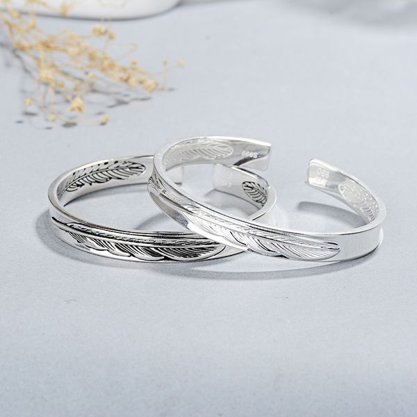 gothic punk women jewelry vintage silver color women's cuff bangles tibetan sliver bracelet plant leaves feather open bangle, Black
gothic punk women jewelry vintage silver color women's cuff bangles tibetan sliver bracelet plant leaves feather open bangle, Black