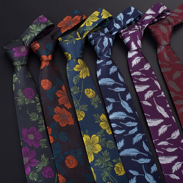 2020 designer new fashion men 7cm ties feather pattern neckties casual party wedding formal suit tie with gift box, Black;gray
2020 designer new fashion men 7cm ties feather pattern neckties casual party wedding formal suit tie with gift box, Black;gray