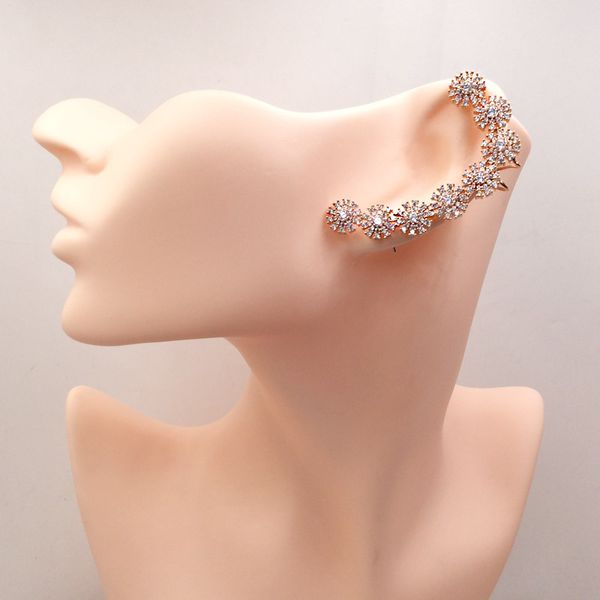 lanyika fashion jewelry romantic snowflake unilateral left ear bones clip micro inlay inlay wedding banquet popular gift, Golden;silver
lanyika fashion jewelry romantic snowflake unilateral left ear bones clip micro inlay inlay wedding banquet popular gift, Golden;silver