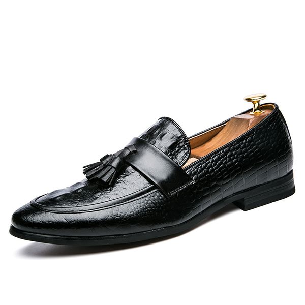 2020 new autumn new korean mens pointed shoes brock large nightclub hair stylist fashion-, Black
2020 new autumn new korean mens pointed shoes brock large nightclub hair stylist fashion-, Black