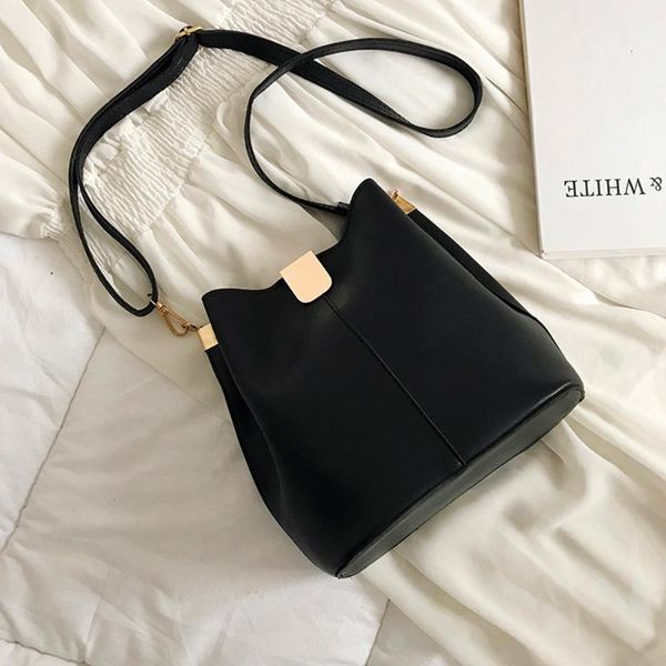 2020 women wild messenger bag big size handbag tote ladies casual bucket bag fashion one-shoulder small square feminina #t2g
2020 women wild messenger bag big size handbag tote ladies casual bucket bag fashion one-shoulder small square feminina #t2g