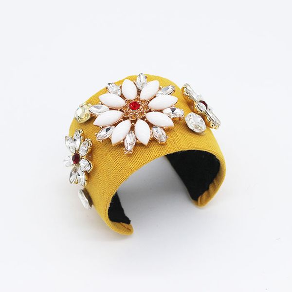 women flower vintage bangle cuff antique yellow color open elastic adjust size bracelet ethnic bridal jewelry, Black
women flower vintage bangle cuff antique yellow color open elastic adjust size bracelet ethnic bridal jewelry, Black