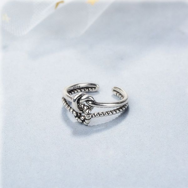cluster rings the twist weaving double knot restoring ancient ways ring opening personality index finger, Golden;silver
cluster rings the twist weaving double knot restoring ancient ways ring opening personality index finger, Golden;silver