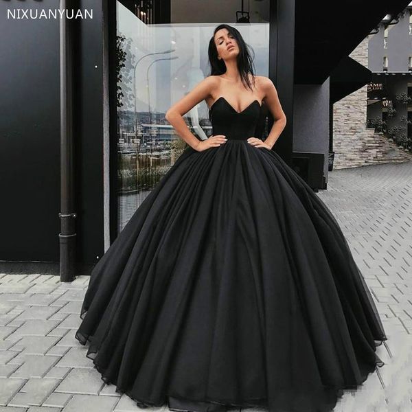 2020 Gothic Wedding Dresses Black Vintage Ball Gown Sweetheart Strapless Simple Vestido De Noiva Bridal Dress Country, White
2020 Gothic Wedding Dresses Black Vintage Ball Gown Sweetheart Strapless Simple Vestido De Noiva Bridal Dress Country, White