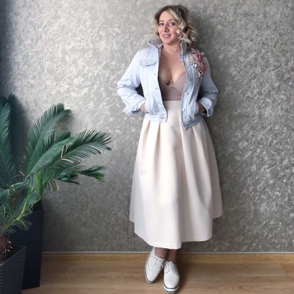 autumn women embroidery three dimensional flowers pearl bead short denim coat woman long sleeve jean jacket xintiandi 200919, Black;brown
autumn women embroidery three dimensional flowers pearl bead short denim coat woman long sleeve jean jacket xintiandi 200919, Black;brown