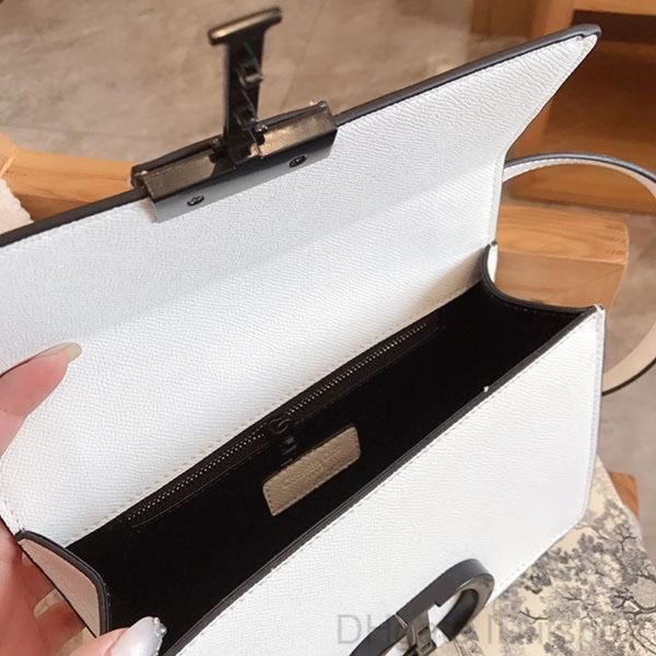 handbags women designer love pattern luxury crossbody messenger shoulder bags ripple chain bag good quality real leather purses cd001
handbags women designer love pattern luxury crossbody messenger shoulder bags ripple chain bag good quality real leather purses cd001