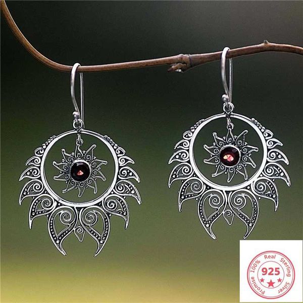 solid s925 silver garnet earring exaggerated brincos bizuteria gemstone mujer oreja 100% 925 jewelry z drop earring jewelry
solid s925 silver garnet earring exaggerated brincos bizuteria gemstone mujer oreja 100% 925 jewelry z drop earring jewelry