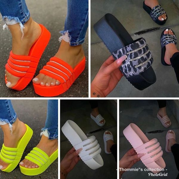 women designers clothes 2021 slipper summer large size rhinestone sandals platform bottom beach slippers dhl, Black
women designers clothes 2021 slipper summer large size rhinestone sandals platform bottom beach slippers dhl, Black